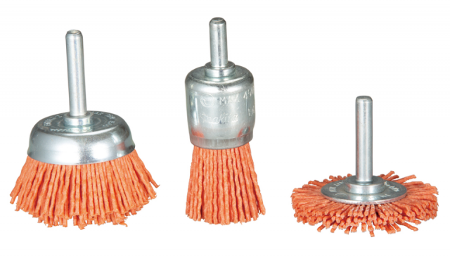 JGO. CEPILLOS TALAD. NYLON MAKITA D-70742 (3 Pz.)