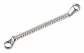LLAVE ESTR. ACODADA PALMERA 30x32